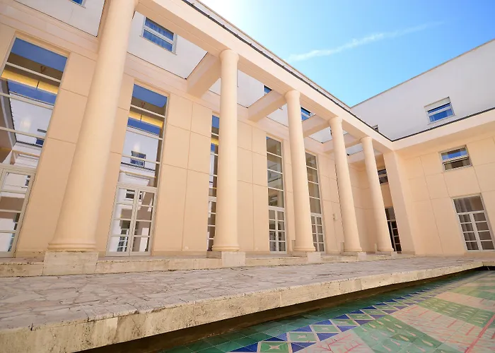 Palazzo Esedra