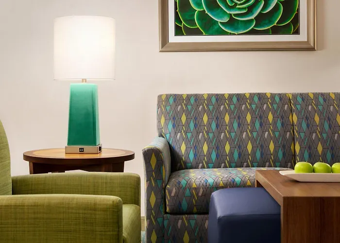 Homewood Suites By Hilton Fort Myers